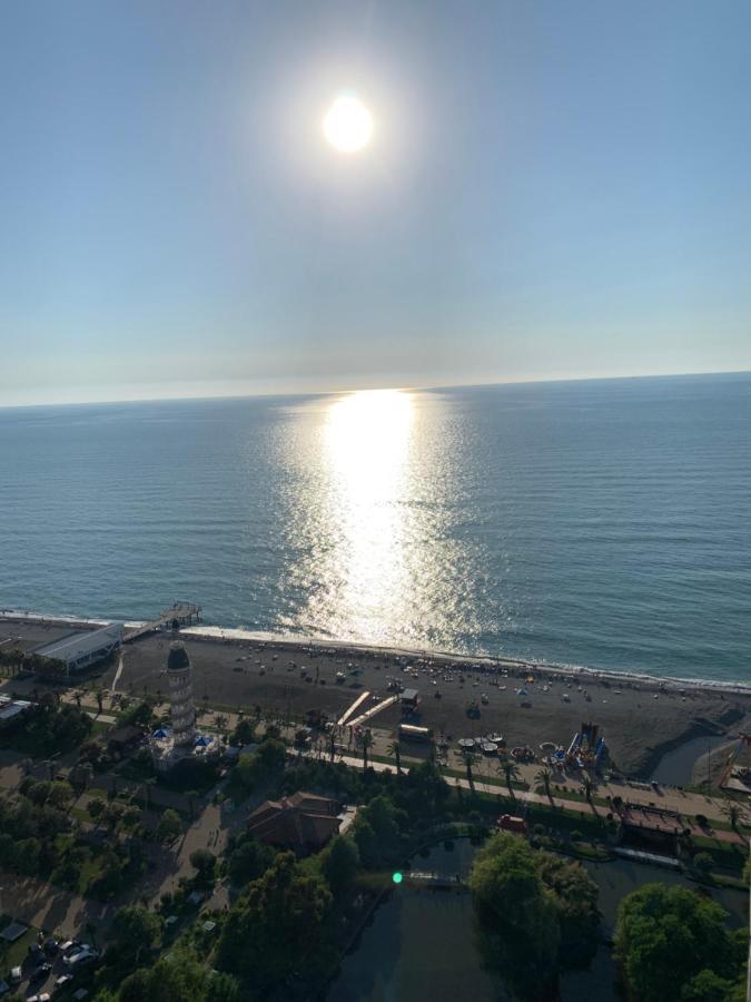 Orbi City Land Apartment Batumi Exterior photo